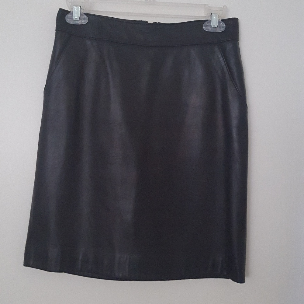 Very soft black leather skirt